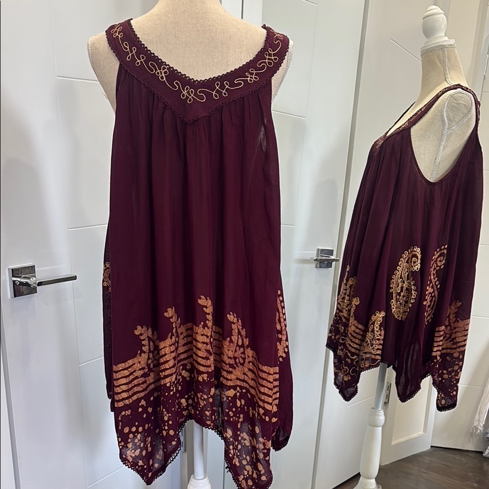 Burgundy and Gold Embroidered Dress - Picture 7 of 16
